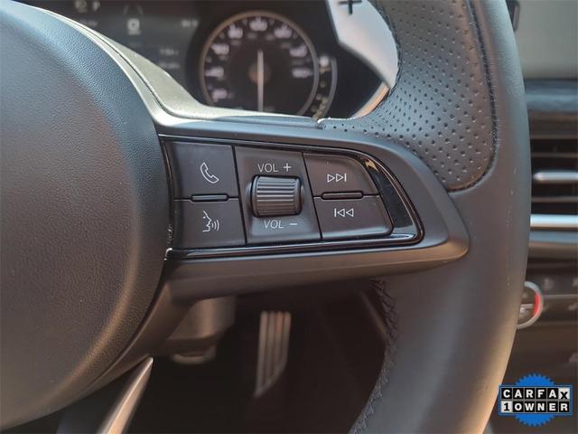Photo of 2022 Vulcano Black Metallic Alfa Romeo Stelvio