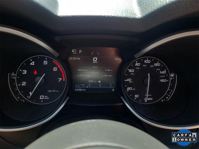 Photo of 2022 Vulcano Black Metallic Alfa Romeo Stelvio