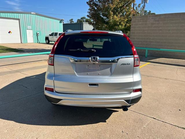 Photo of 2015 Alabaster Silver Metallic Honda CR-V
