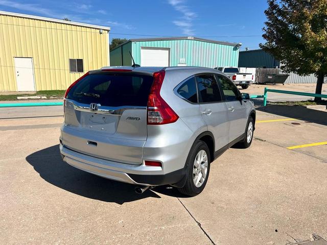Photo of 2015 Alabaster Silver Metallic Honda CR-V