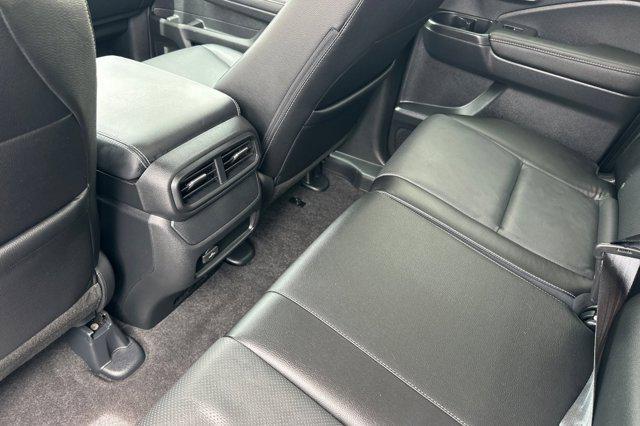 Photo of 2024 Gray Honda Ridgeline