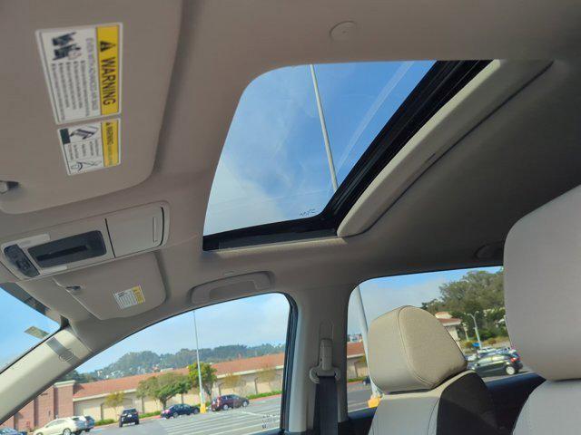 Photo of 2025 Crystal Black Pearl Honda CR-V