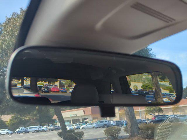 Photo of 2025 Crystal Black Pearl Honda CR-V
