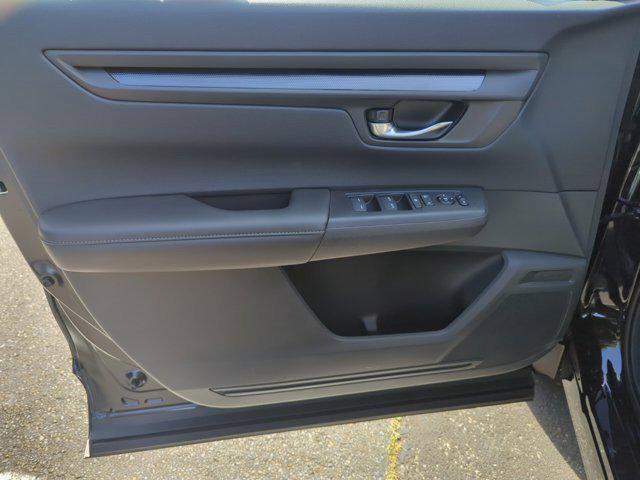 Photo of 2025 Crystal Black Pearl Honda CR-V