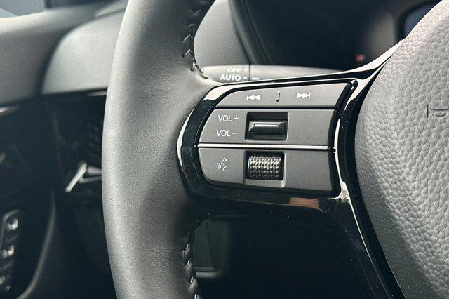 Photo of 2026 Platinum White Pearl Honda CR-V