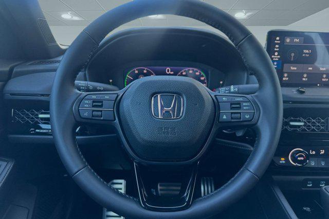 Photo of 2025 Solar Silver Metallic Honda Accord Hybrid
