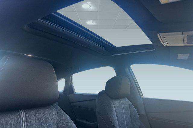 Photo of 2025 Solar Silver Metallic Honda Accord Hybrid