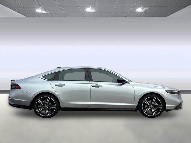 Photo of 2025 Solar Silver Metallic Honda Accord Hybrid