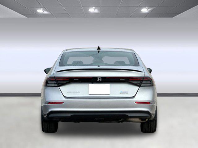 Photo of 2025 Solar Silver Metallic Honda Accord Hybrid