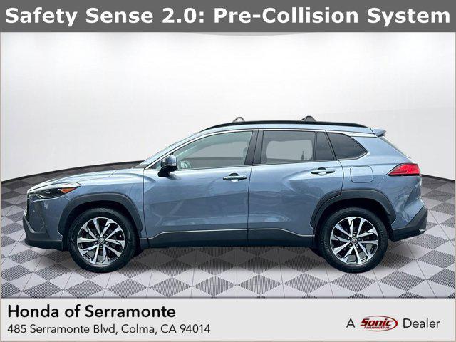 Photo of 2022 Blue Crush Metallic Toyota Corolla Cross