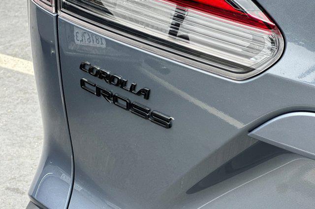 Photo of 2022 Blue Crush Metallic Toyota Corolla Cross