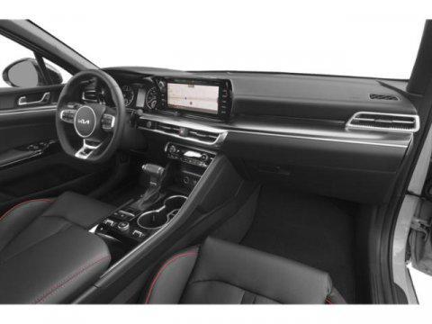 Photo of 2023 Wolf Gray Kia K5
