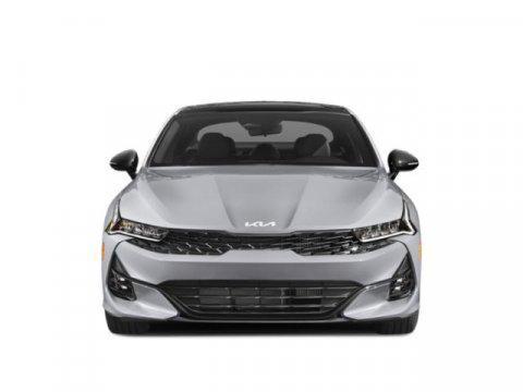 Photo of 2023 Wolf Gray Kia K5