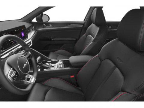 Photo of 2023 Wolf Gray Kia K5