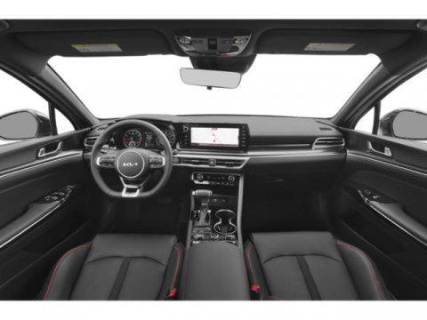Photo of 2023 Wolf Gray Kia K5
