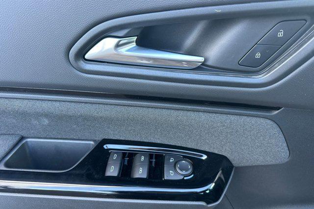 Photo of 2025 Mercury Silver Metallic Honda Prologue