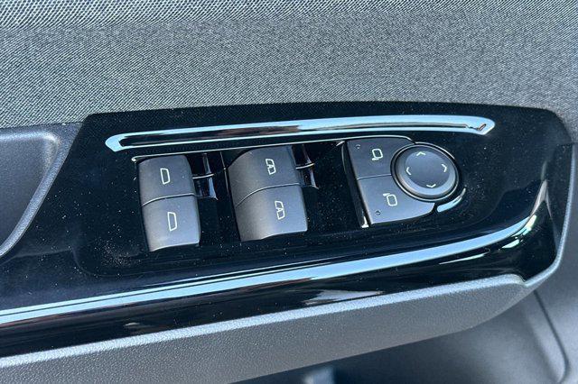 Photo of 2025 Mercury Silver Metallic Honda Prologue