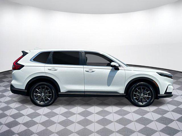 Photo of 2026 Platinum White Pearl Honda CR-V
