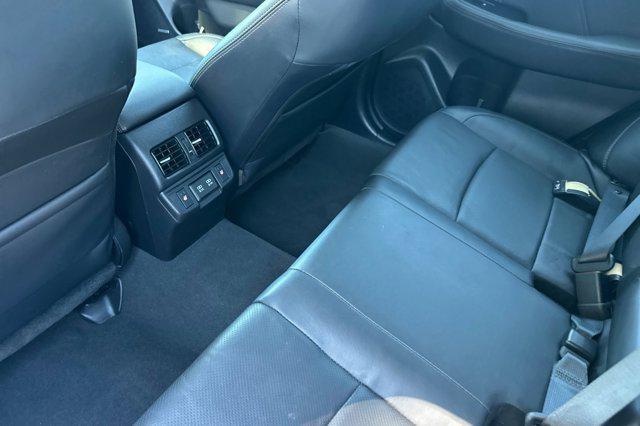 Photo of 2019 Crystal Black Silica Subaru Outback