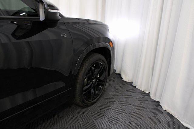 Photo of 2025 Deep Black Pearl Volkswagen Tiguan