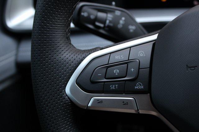 Photo of 2025 Deep Black Pearl Volkswagen Tiguan