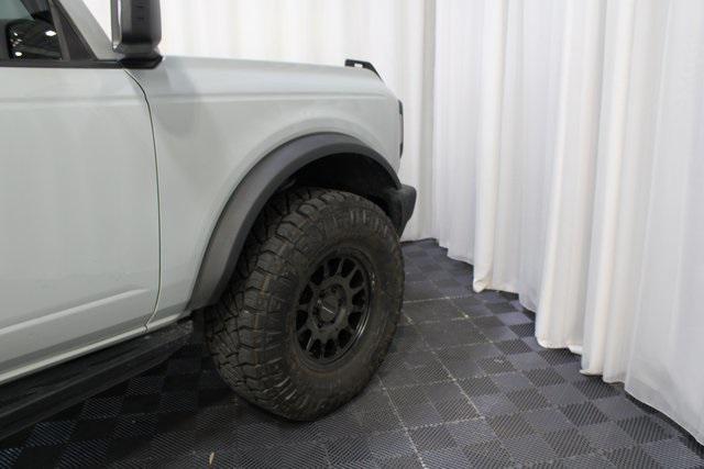 Photo of 2023 Cactus Gray Ford Bronco