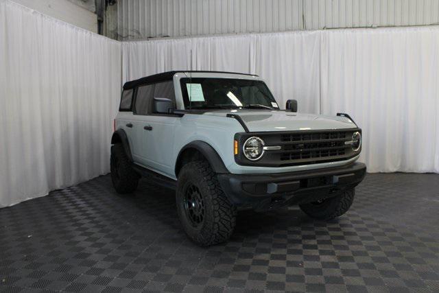 Photo of 2023 Cactus Gray Ford Bronco