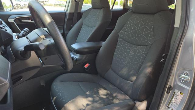 Photo of 2024 Silver Sky Toyota RAV4