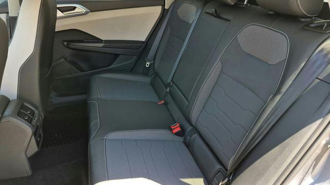 Photo of 2025 Pyrite Silver Metallic Volkswagen Taos