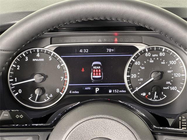 Photo of 2025 Super Black Nissan Pathfinder