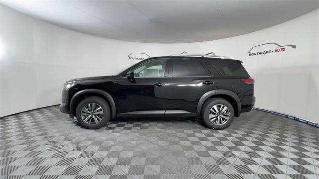 Photo of 2025 Super Black Nissan Pathfinder