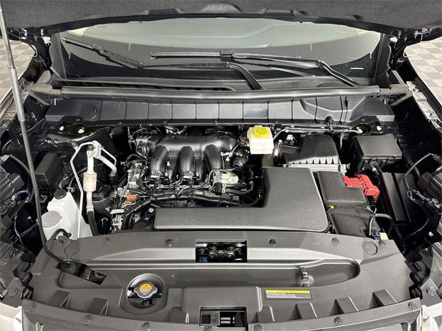 Photo of 2025 Super Black Nissan Pathfinder