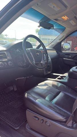 Photo of 2012 White Chevrolet Silverado 1500