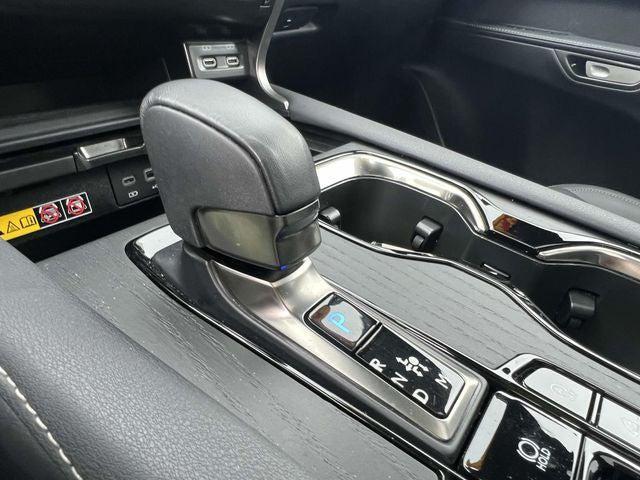Photo of 2023 Eminent White Pearl Lexus RX 350