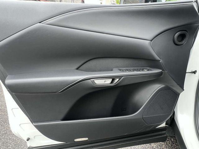 Photo of 2023 Eminent White Pearl Lexus RX 350