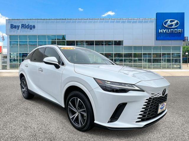 Photo of 2023 Eminent White Pearl Lexus RX 350