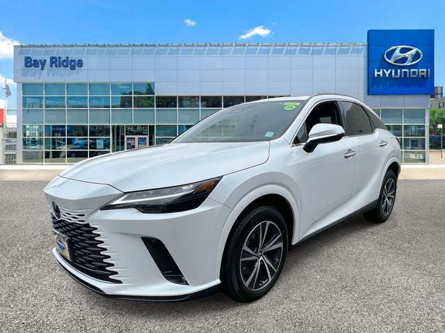 Photo of 2023 Eminent White Pearl Lexus RX 350