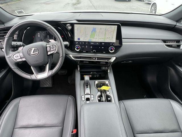Photo of 2023 Eminent White Pearl Lexus RX 350