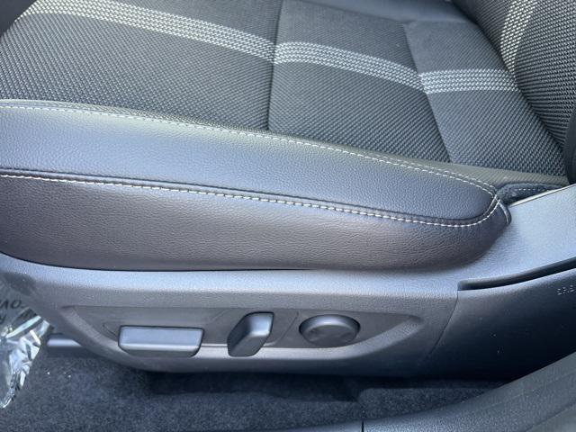 Photo of 2025 Ingot Blue Metallic Mazda CX-50