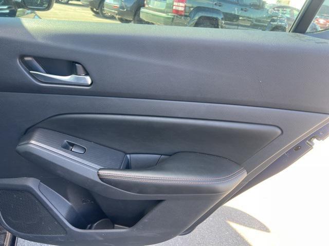 Photo of 2022 Deep Blue Pearl Nissan Altima