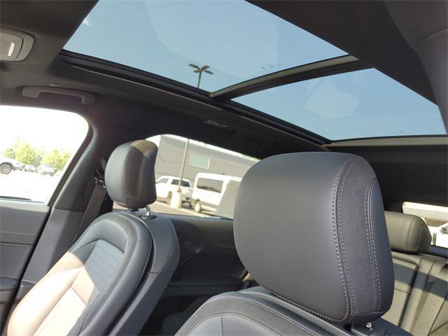 Photo of 2025 Lustrous Gray Metallic Lincoln Nautilus