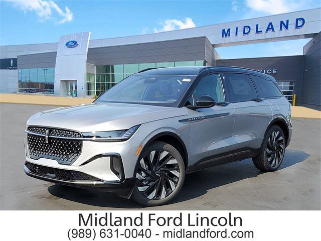 Photo of 2025 Lustrous Gray Metallic Lincoln Nautilus