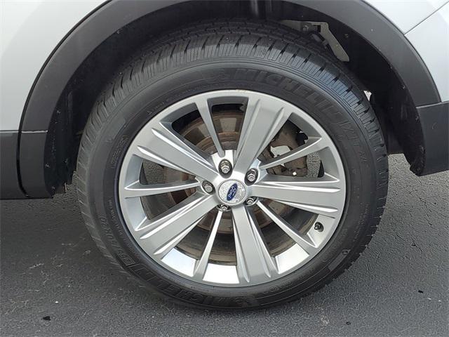 Photo of 2018 Ingot Silver Metallic Ford Explorer