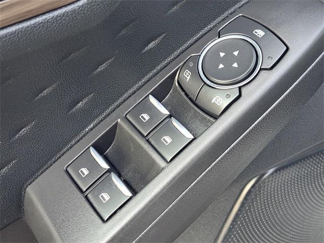 Photo of 2020 Ingot Silver Ford Escape