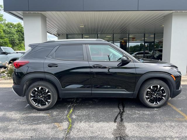 Photo of 2021 Mosaic Black Metallic Chevrolet Trailblazer