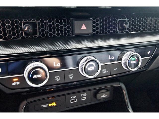 Photo of 2025 Urban Gray Pearl Honda CR-V Hybrid