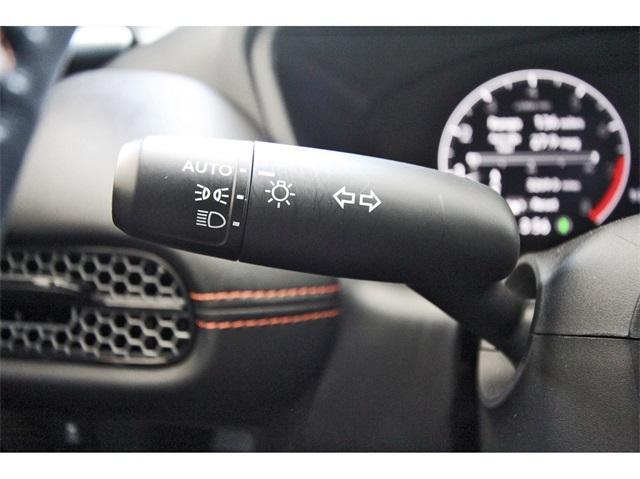 Photo of 2025 White Honda HR-V