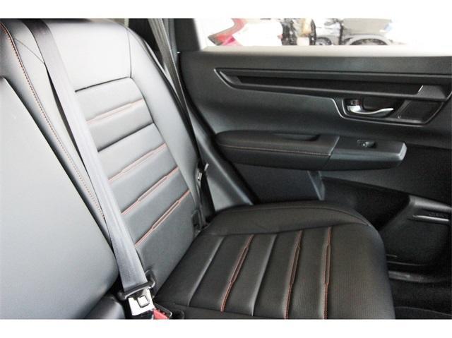 Photo of 2025 White Honda CR-V Hybrid