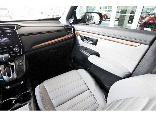 Photo of 2022 Radiant Red Metallic Honda CR-V