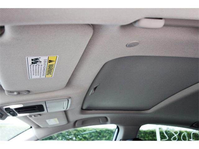Photo of 2025 Platinum White Pearl Honda Accord Hybrid